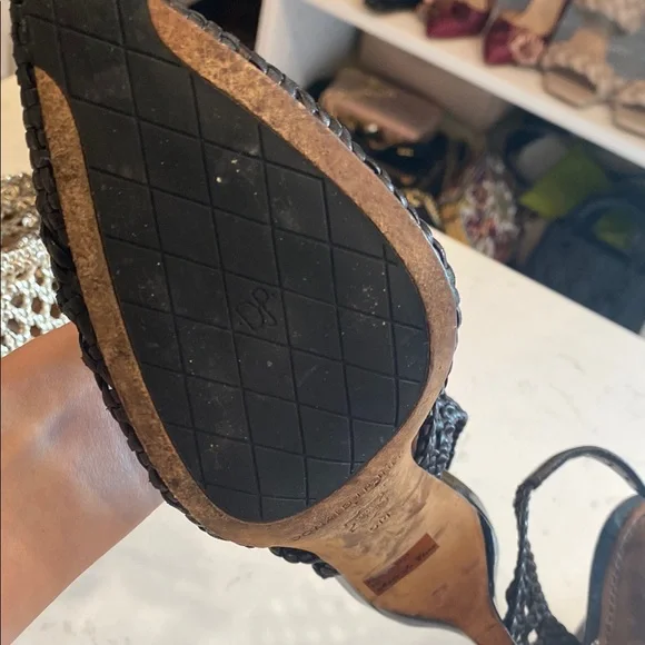 ⚡️3 for $15⚡️ bundle of Donald J. Pliner Black and Gold Heels size 5-Preloved - Picture 9 of 16